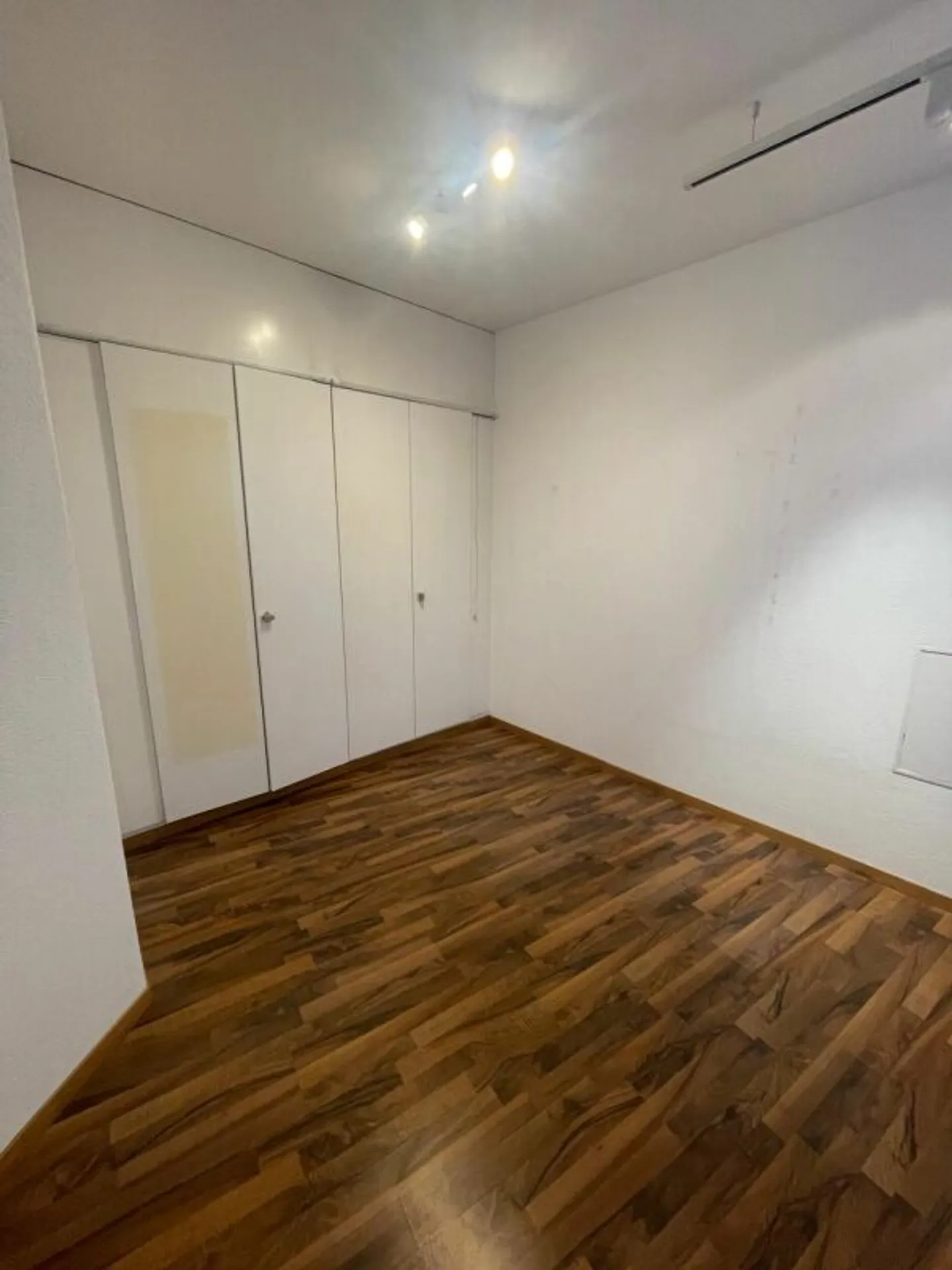 Spazio Commerciale al Piano Terra - Foto 6 di 13