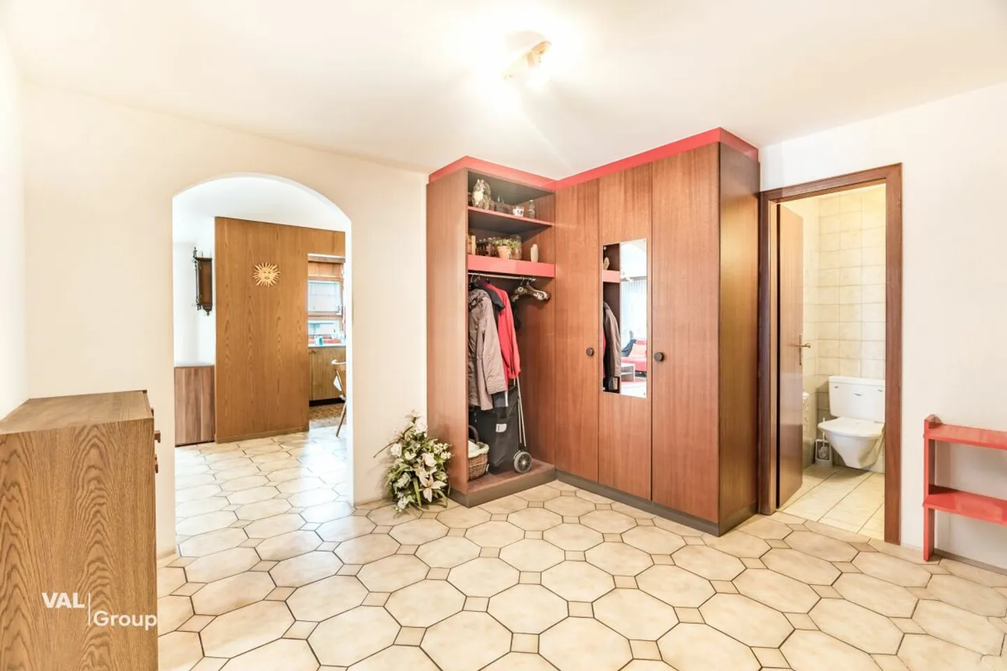 Sunny Apartment in Central Visp - Photo 5 of 13