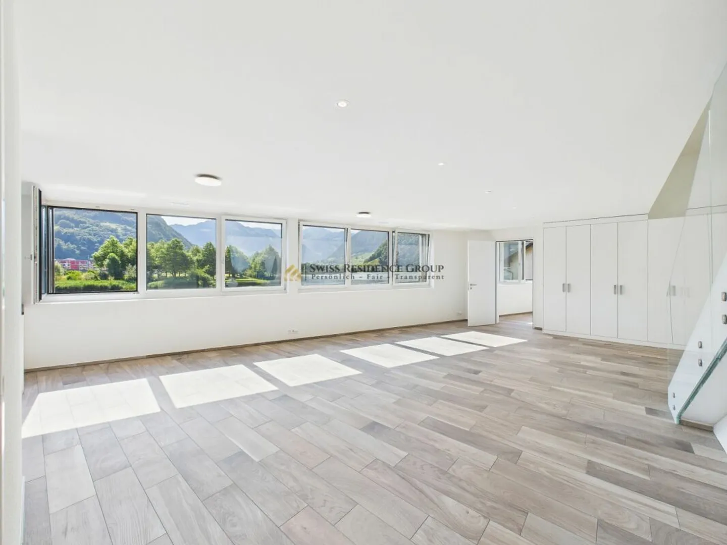 Einmalige Chance! Exklusiv und mit traumhafter Aussicht im Boathouse! - Foto 7 von 13