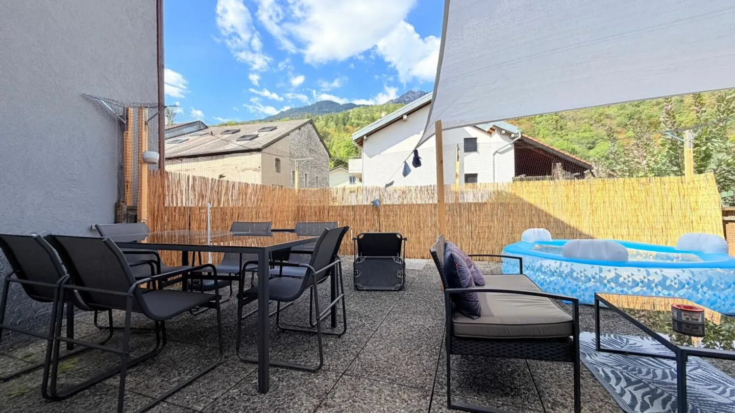 Appartement de 2,5 pièces en duplex avec grande terrasse - Photo 9 of 13