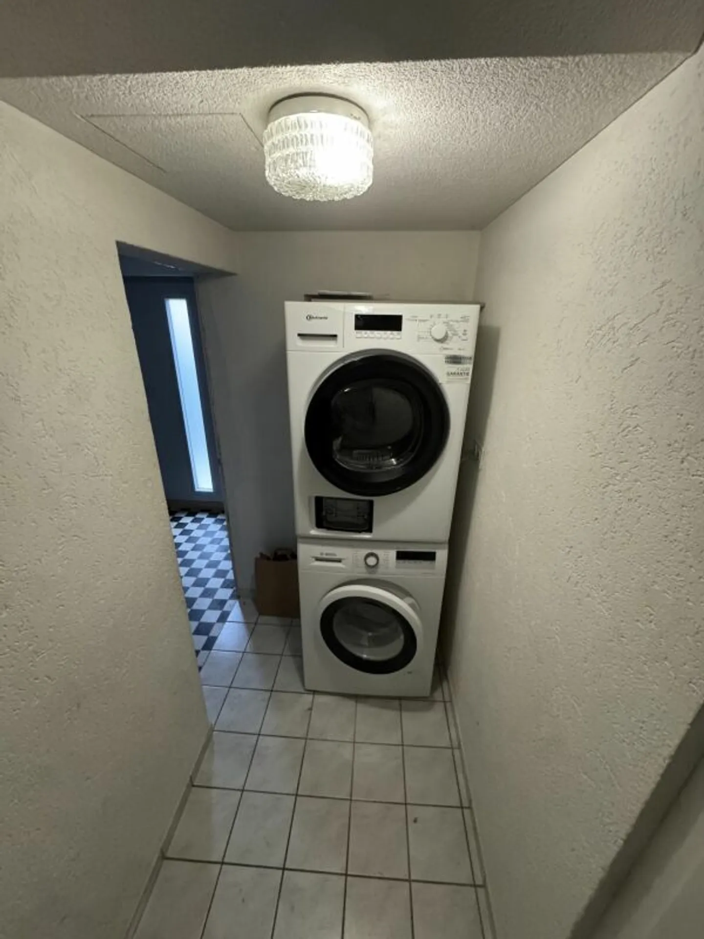 Appartamento in edificio d'epoca di 3 stanze - Foto 9 di 11