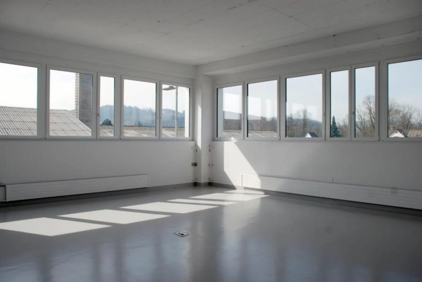 Espaces commerciaux fonctionnels pour production/stockage/bureau - Photo 7 sur 7