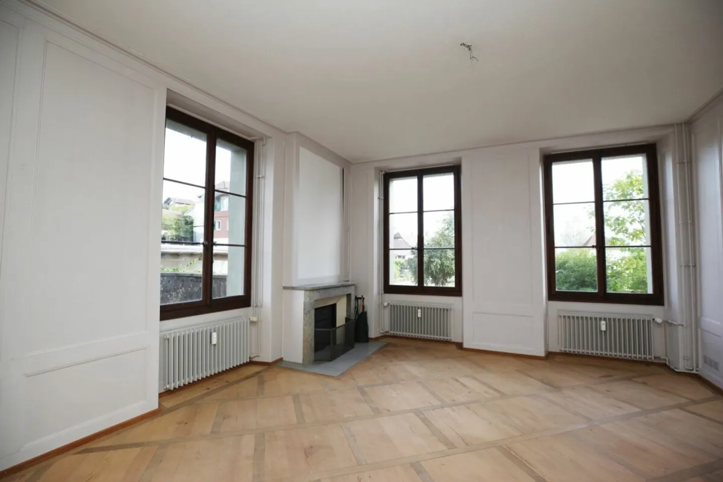 Grosszügige 5-Zimmer-Wohnung in ehemaligem Bauernhaus - Foto 11 von 13