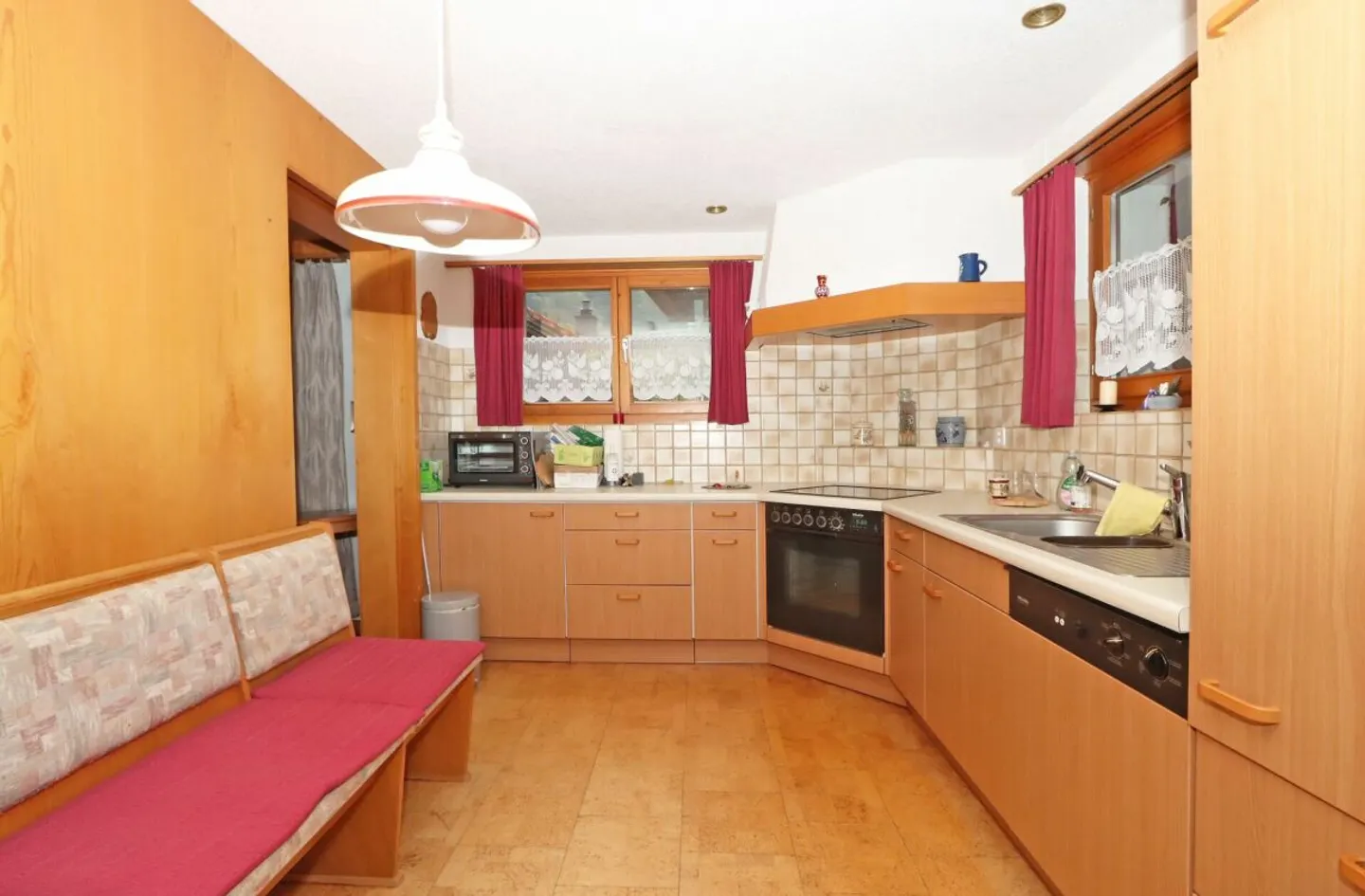 Charming Family Home with Views - Photo 11 of 13