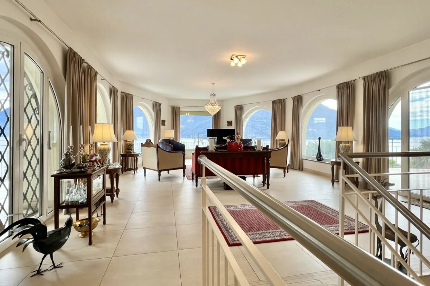 Villa "Frank" exclusive avec maison d'hôtes, piscine et vaste terrain - Photo 3 sur 13