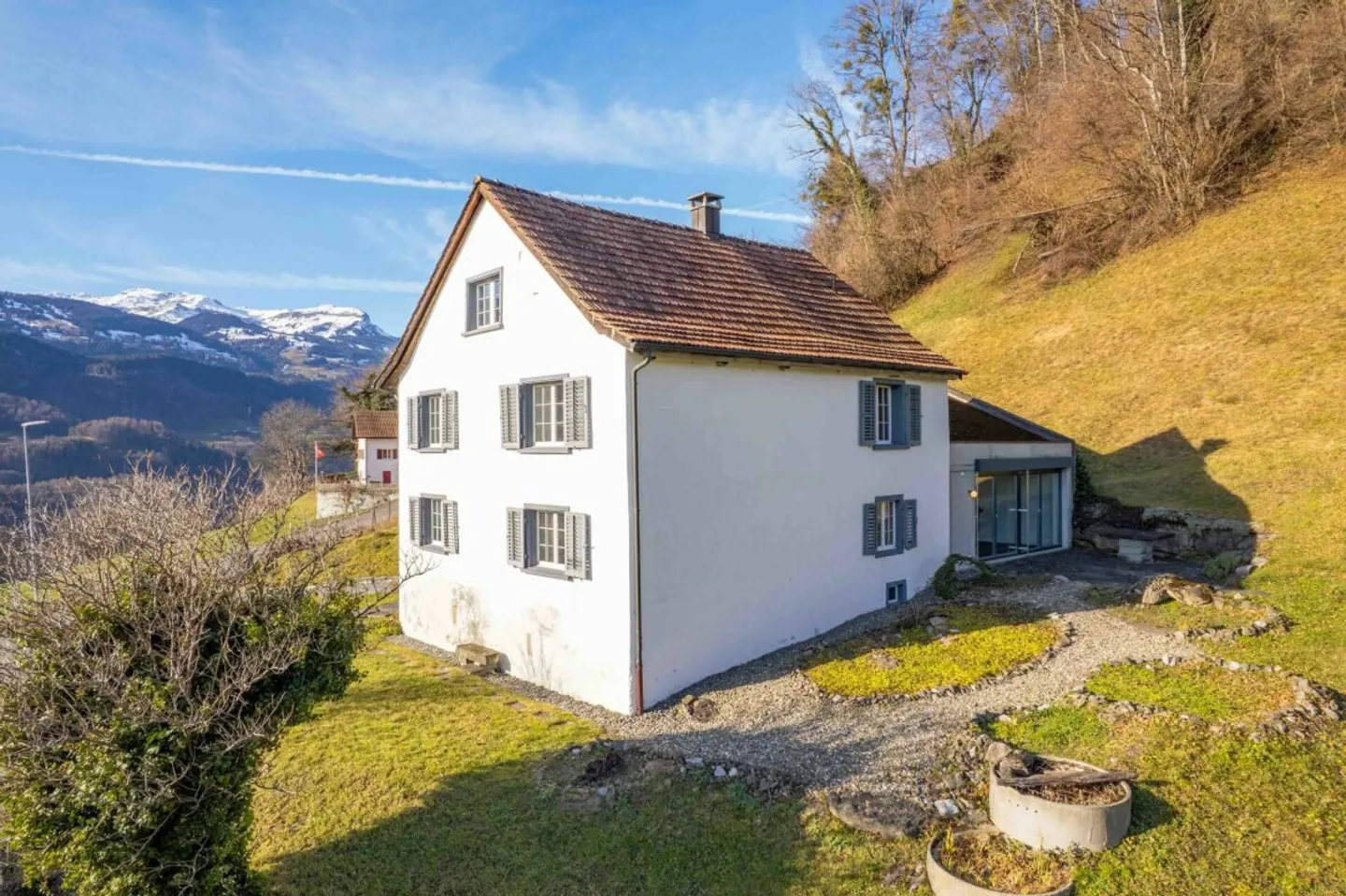 Refugium für Individualisten mit Weitblick - Foto 1 von 13