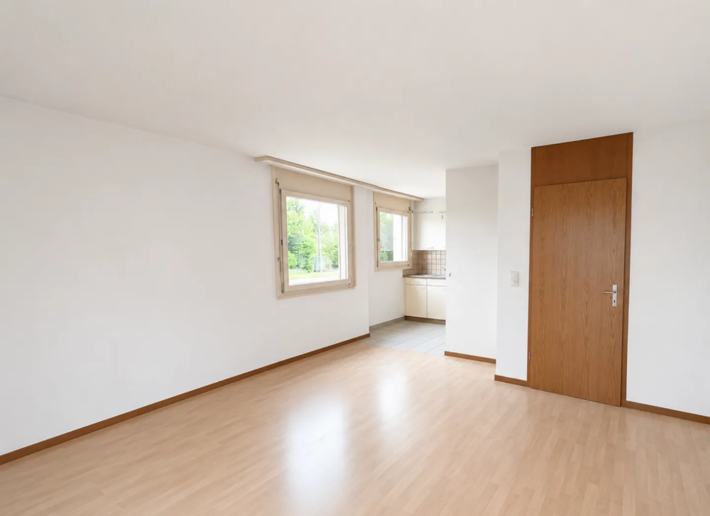 Schöne 1,5 Zimmer mit privater Terrasse - Foto 2 di 13