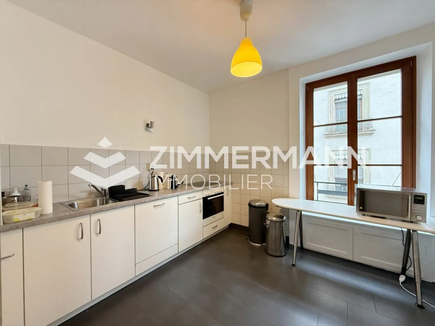 Ufficio privato di 14 m² in un ampio spazio condiviso - 14 m² - di fronte alla stazione ferroviaria Cornavin - Foto 3 di 4