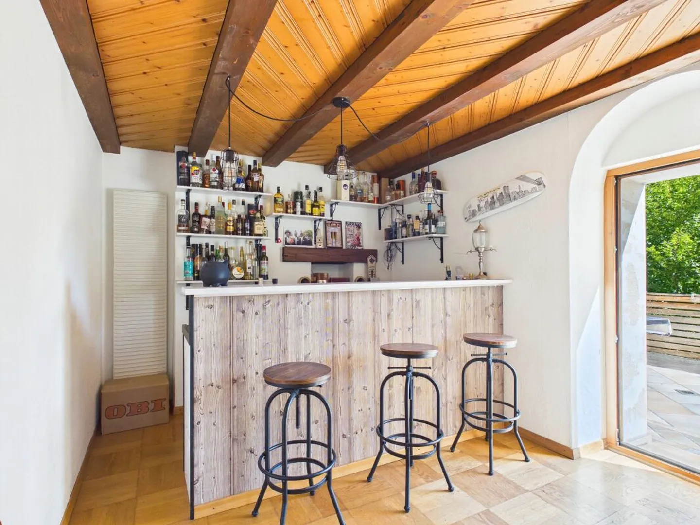 Large farmhouse with great potential - Photo 8 of 13