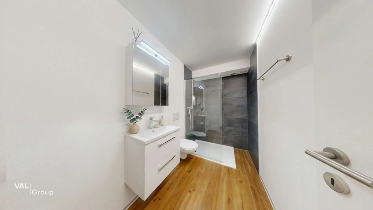 Appartement attrayant de 2,5 pièces à Visp - moderne, bien entretenu et situé au calme - Photo 6 sur 8