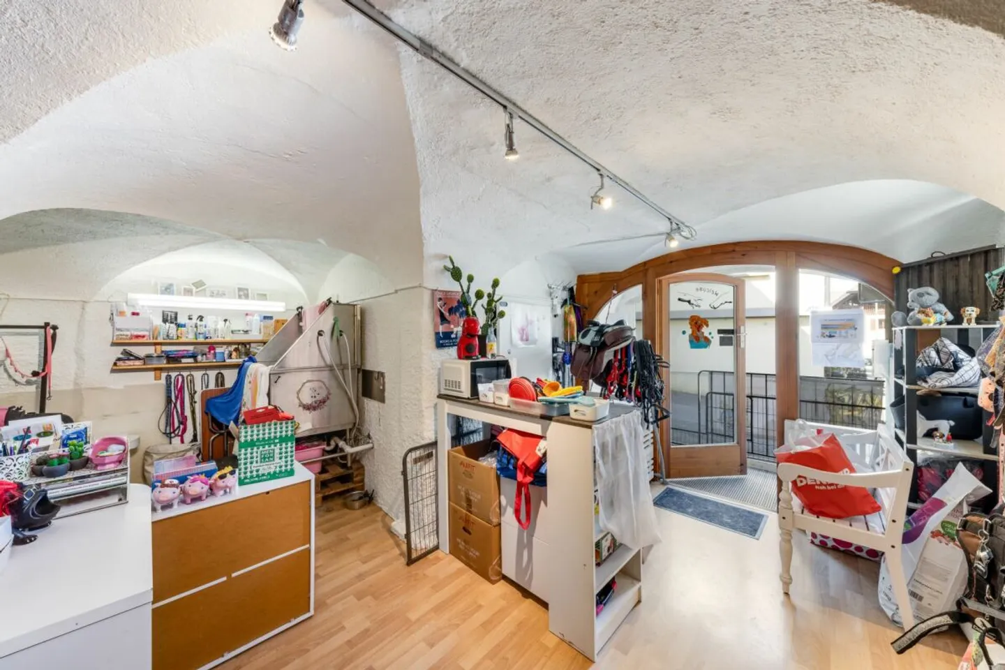 Spazio commerciale nel centro di Blonay - Foto 1 di 3