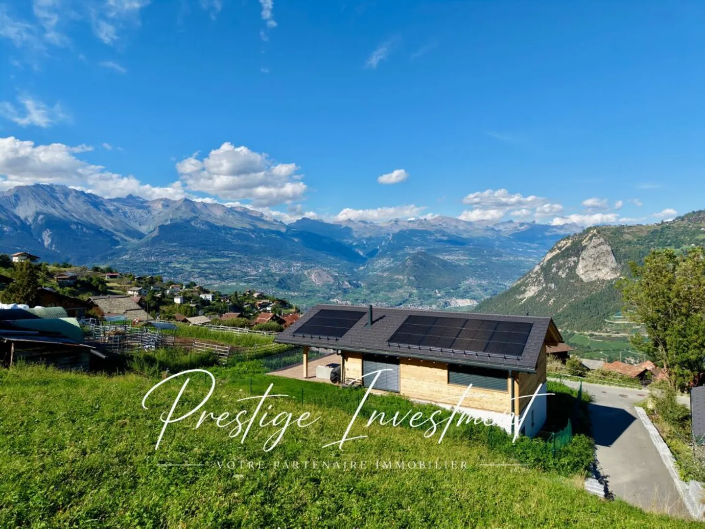 VILLA AU COEUR DE LA NATURE - VEX - Photo 1 of 13