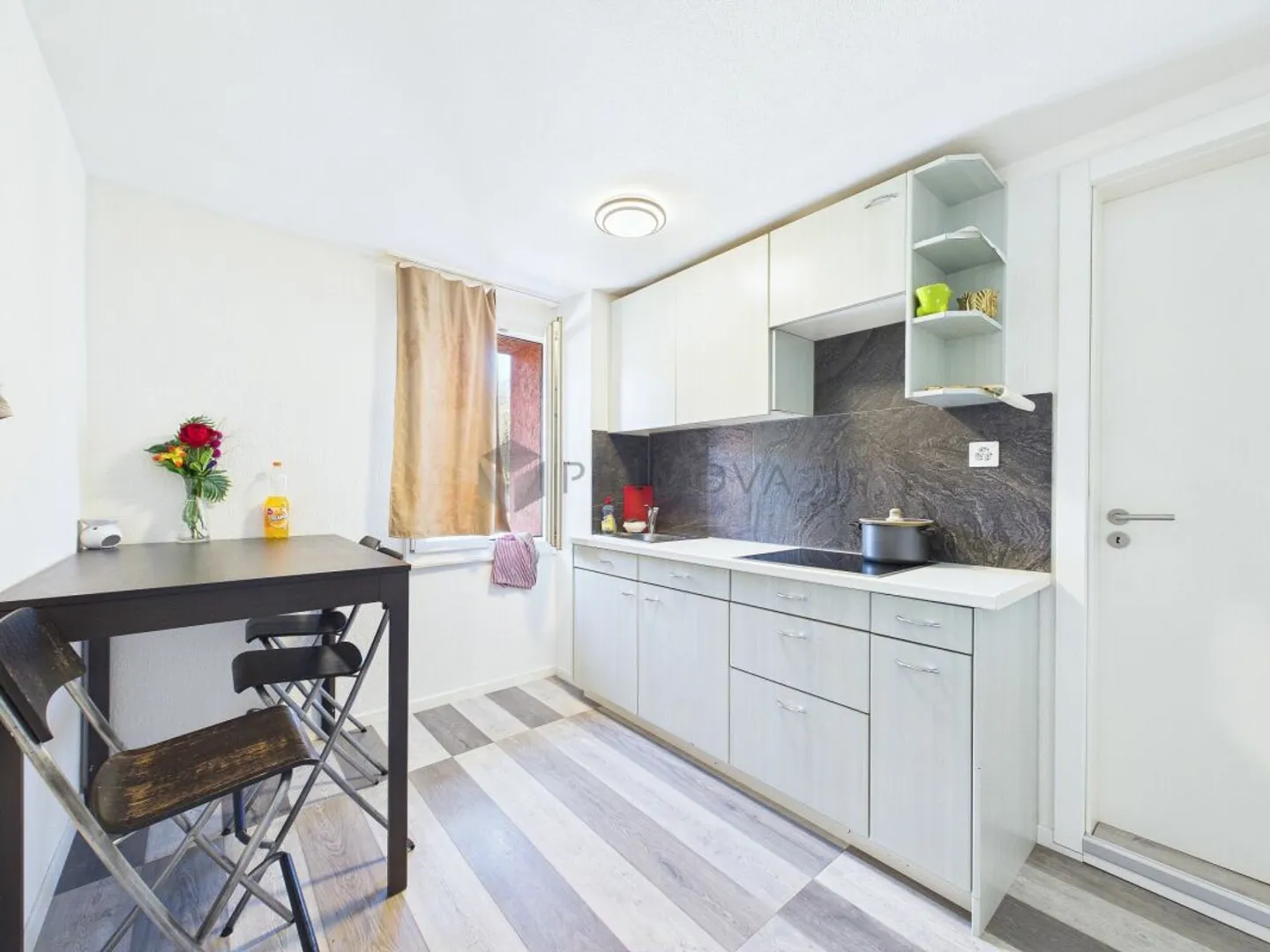 Modernes Mehrfamilienhaus Investition - Foto 7 von 13