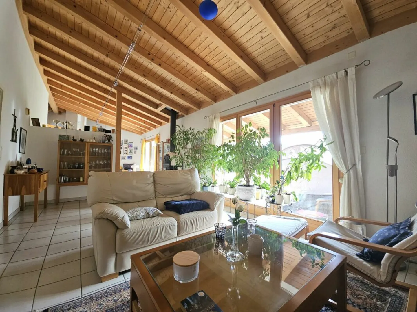 EINFAMILIENHAUS MIT SCHÖNEM GARTEN IN CAPRIASCA - Foto 3 von 13