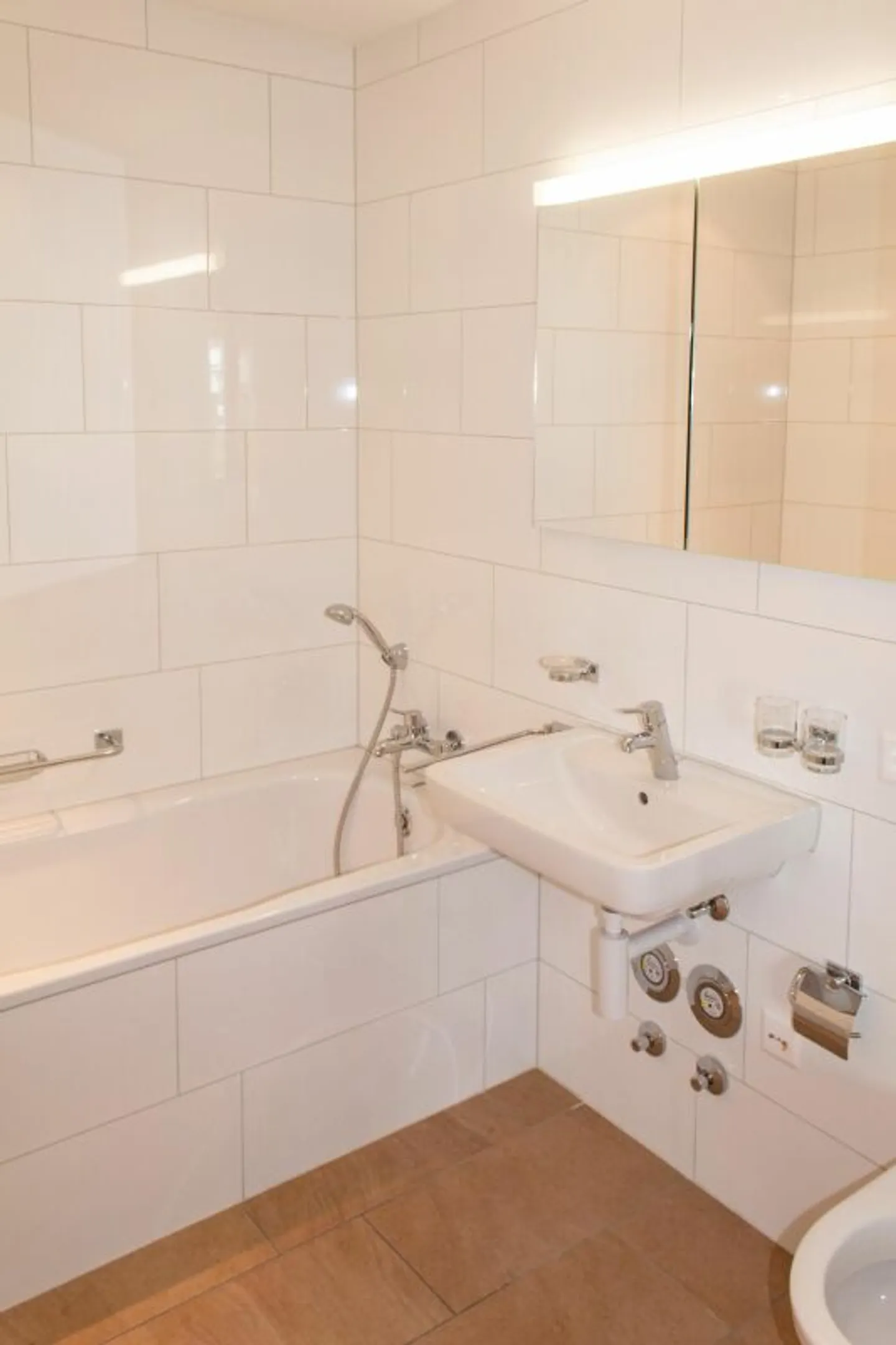 Top apartment near center and train station - Photo 4 of 13