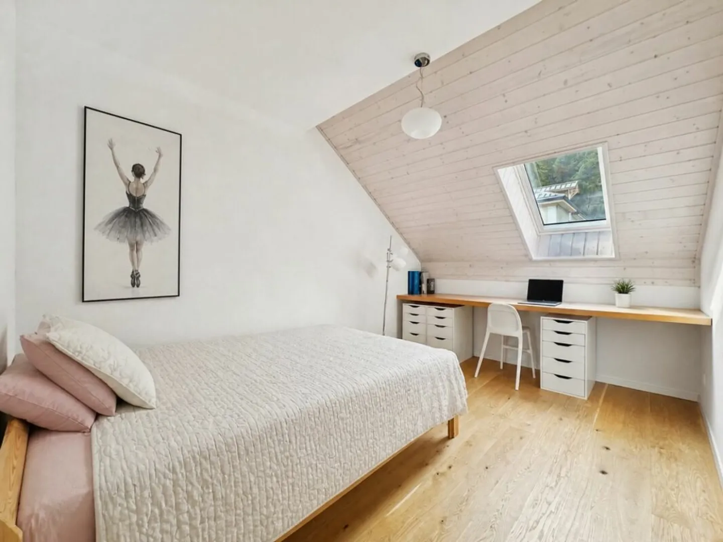5.5 ROOM DUPLEX APARTMENT WITH BALCONY-BATHTUBS - Photo 10 of 13