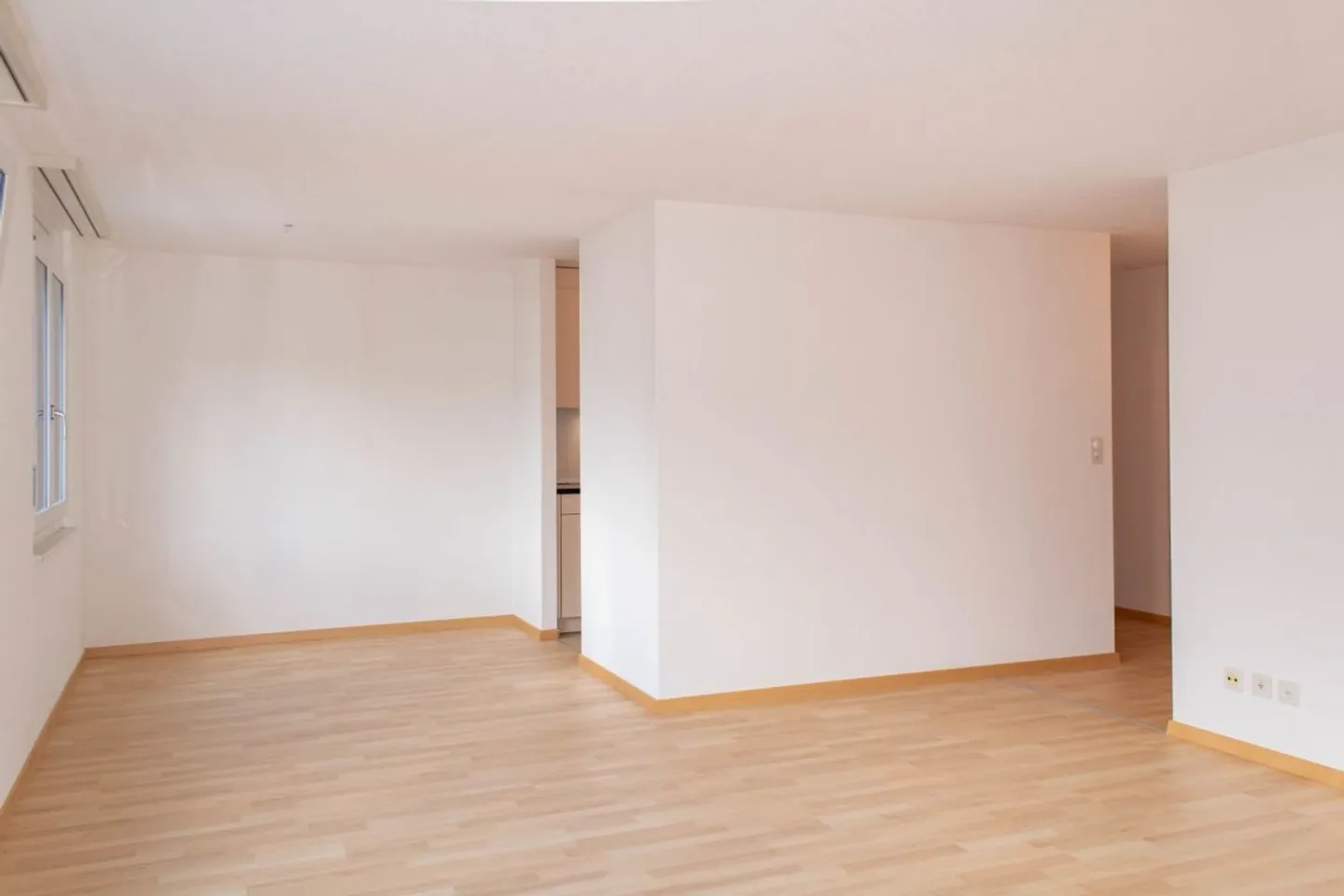 Preiswertes Apartment in Zentraler Lage - Foto 3 von 9