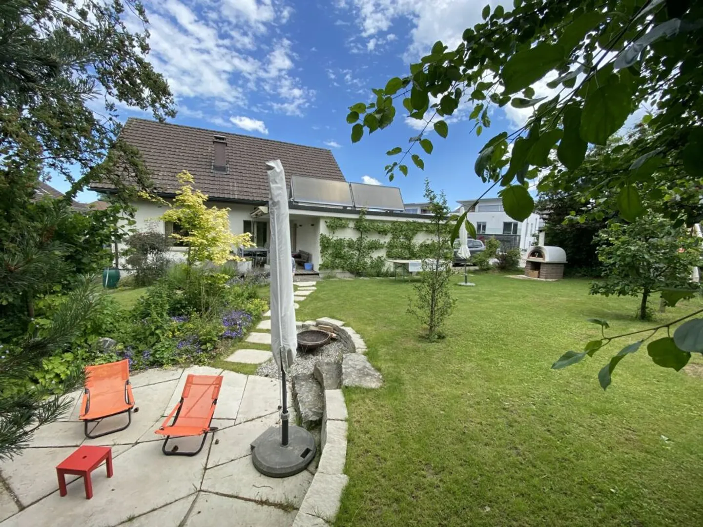 Family Paradise with Large Garden - Photo 12 of 13