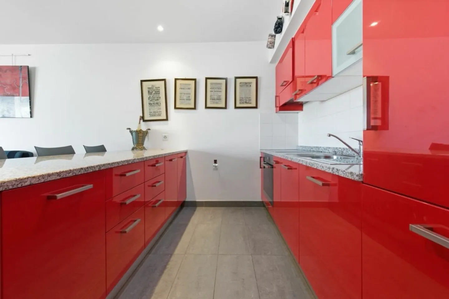 Ampio appartamento con vista lago - Foto 4 di 6