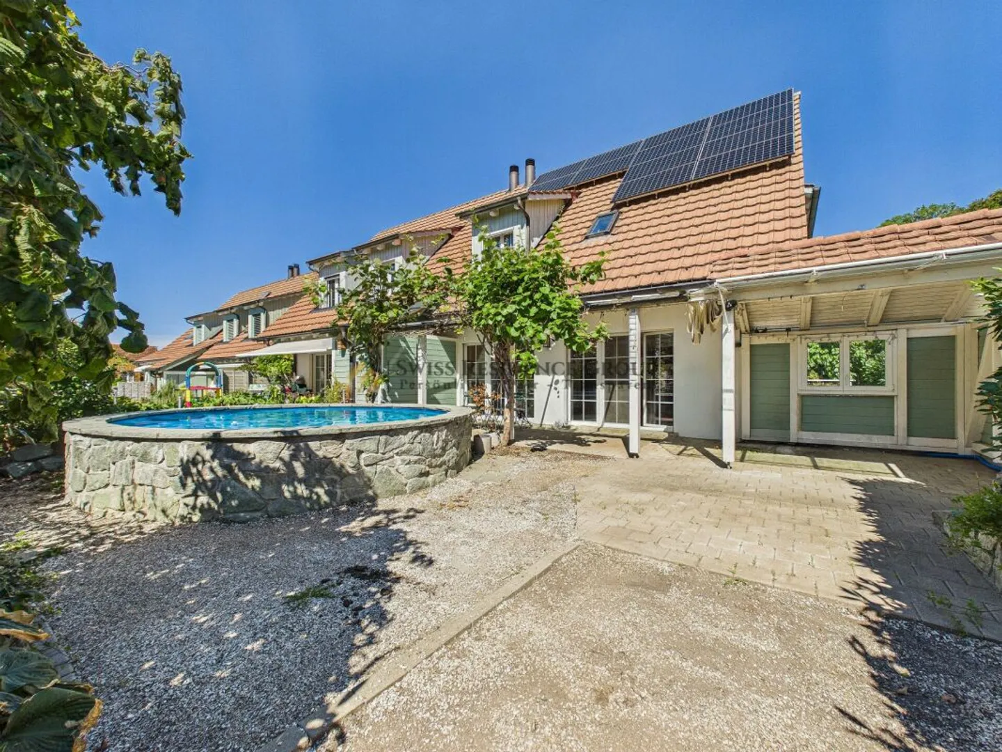 A Home with Character - 5.5 Rooms, Pool, Pizza Oven and High Quality of Life - Photo 1 of 13