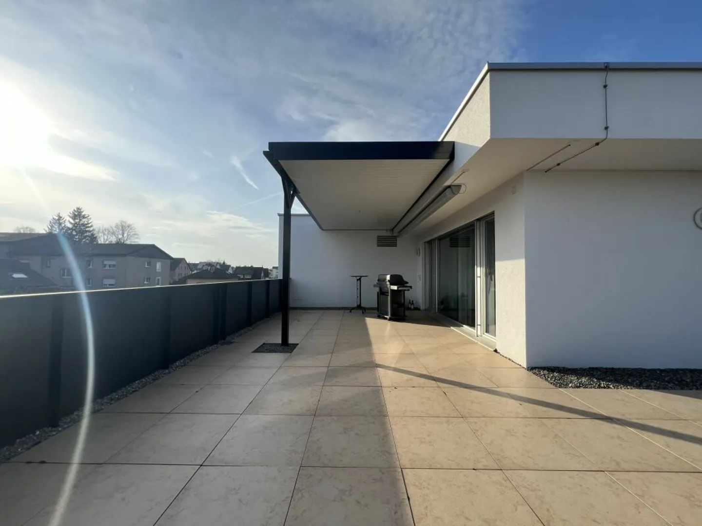 Stilvolle Attikawohnung mit Blick - Foto 11 von 11