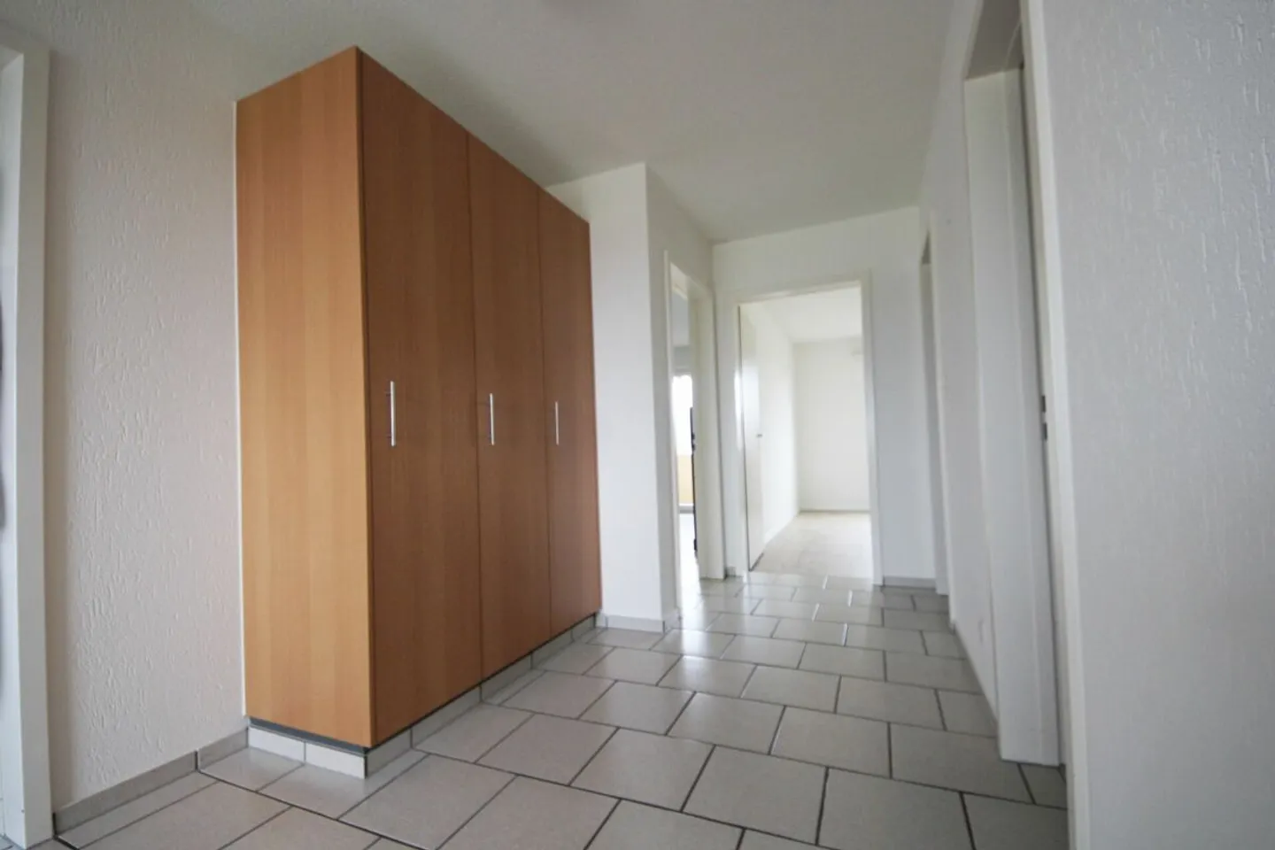 Appartement ensoleillé avec vue à Zufikon - Aujourd'hui un investissement, demain un chez-soi - Photo 7 sur 13