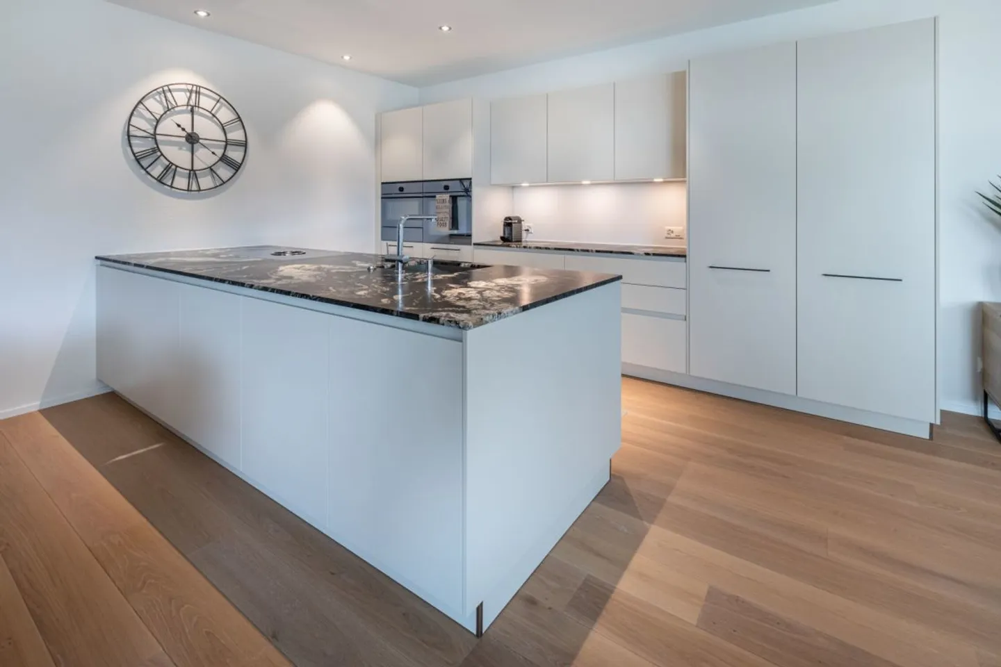 Exklusive Möblierte Wohnung - Foto 2 von 13