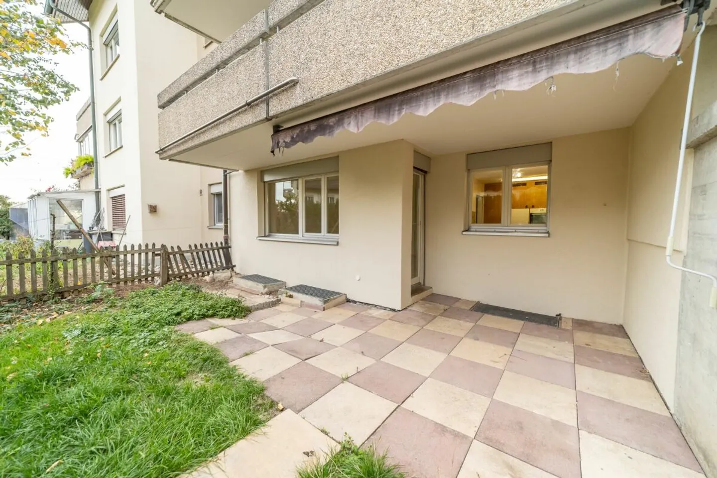 Appartement lumineux de 3,5 pièces à Küngoldingen (commune d'Oftringen) avec terrasse spacieuse (rez-de-chaussée) - Photo 8 sur 10