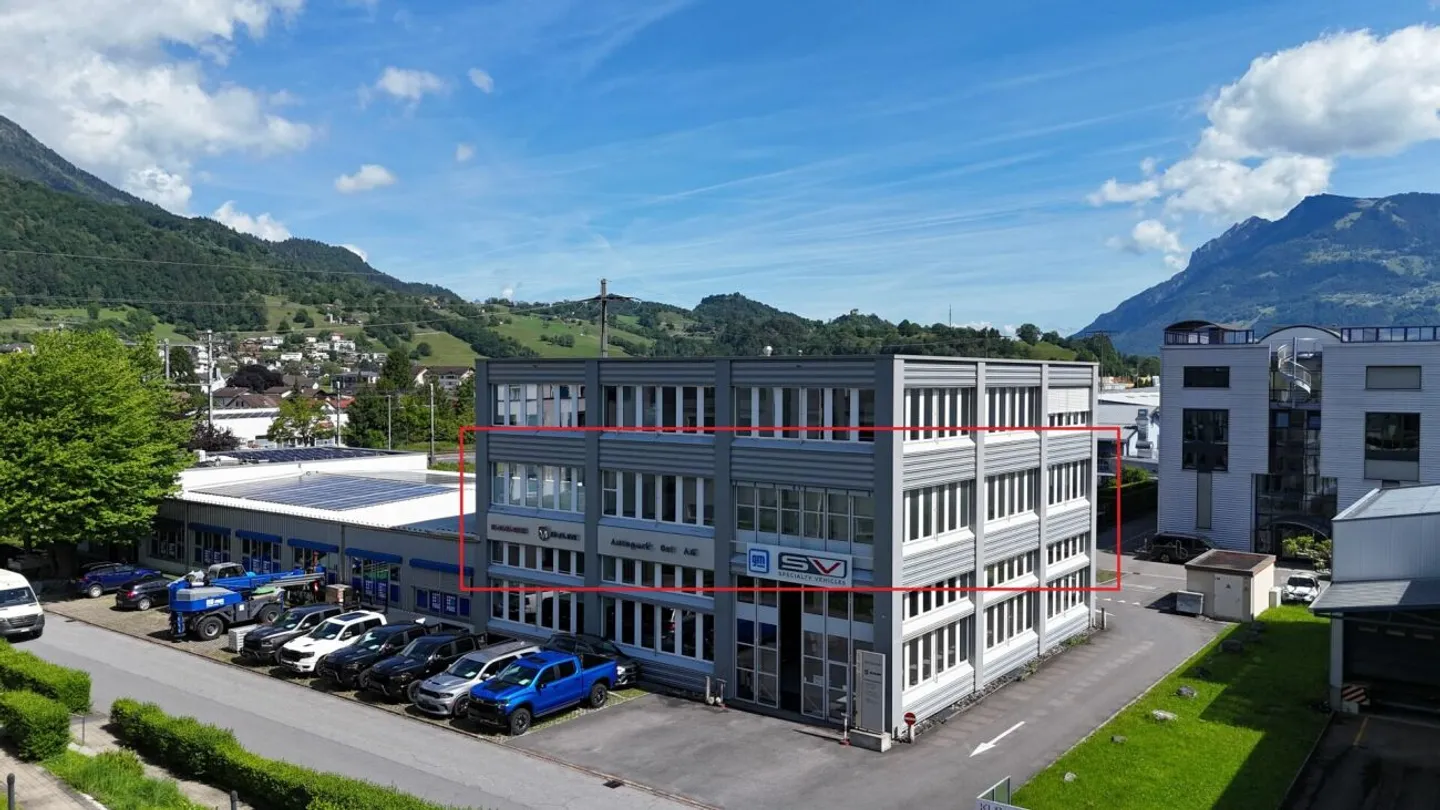 For Rent: Versatile Commercial Space with High Voltage & Compressed Air - Photo 6 of 6