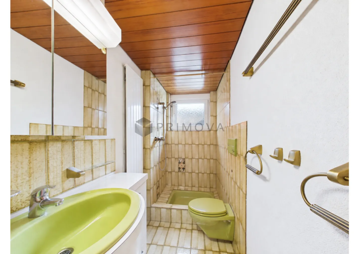Beaucoup d'espace pour vivre et se sentir bien - Charmante maison de ville de 5,5 pièces - Photo 7 sur 13
