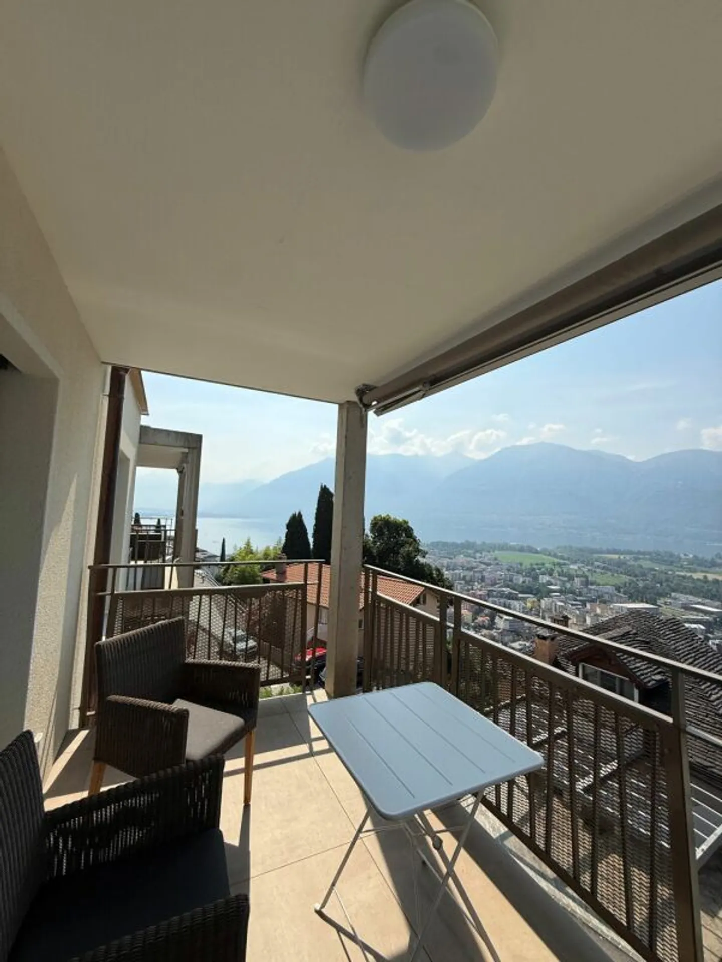 LOCARNO MONTI - SECONDARY RESIDENCE - 2.5-room apartment for rent - Photo 8 of 13