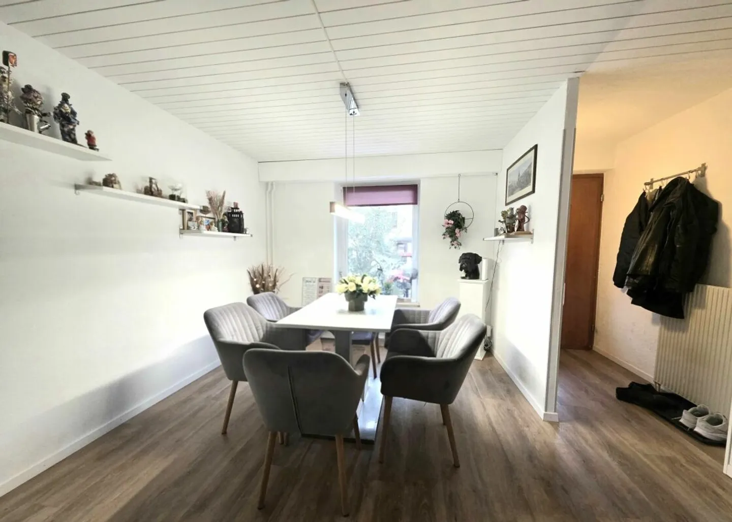 Maison de ville de 4,5 pièces bien entretenue avec patio et salle de loisirs - Photo 5 sur 13