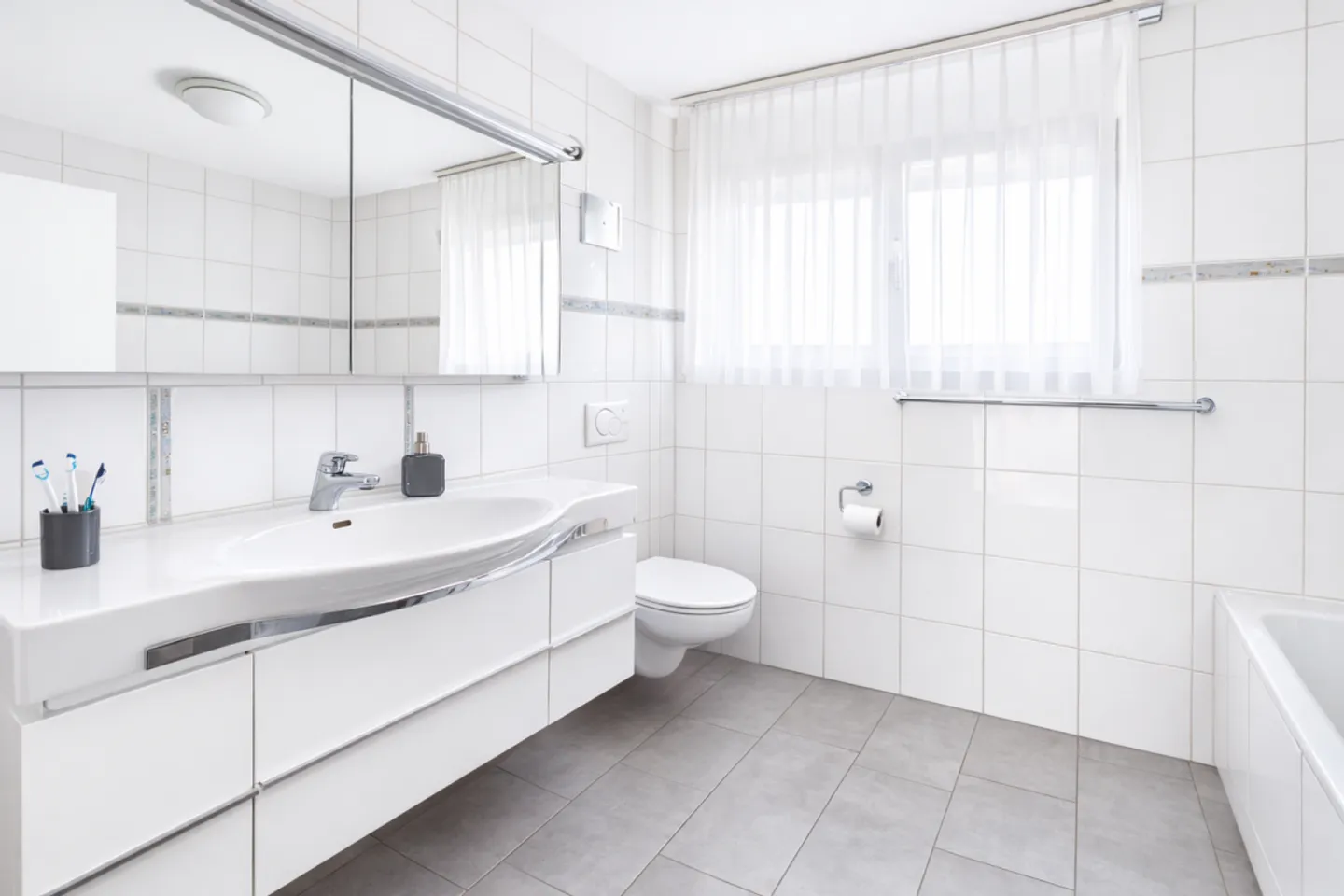 Paradiso familiare con elevato comfort abitativo in una posizione privilegiata - Foto 9 di 13