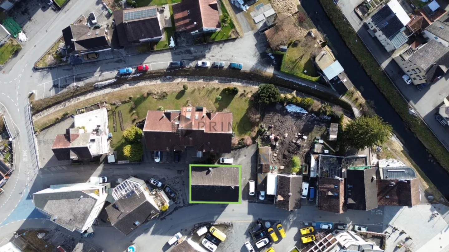 Residential and commercial building with development potential in Walenstadt - Photo 2 of 11