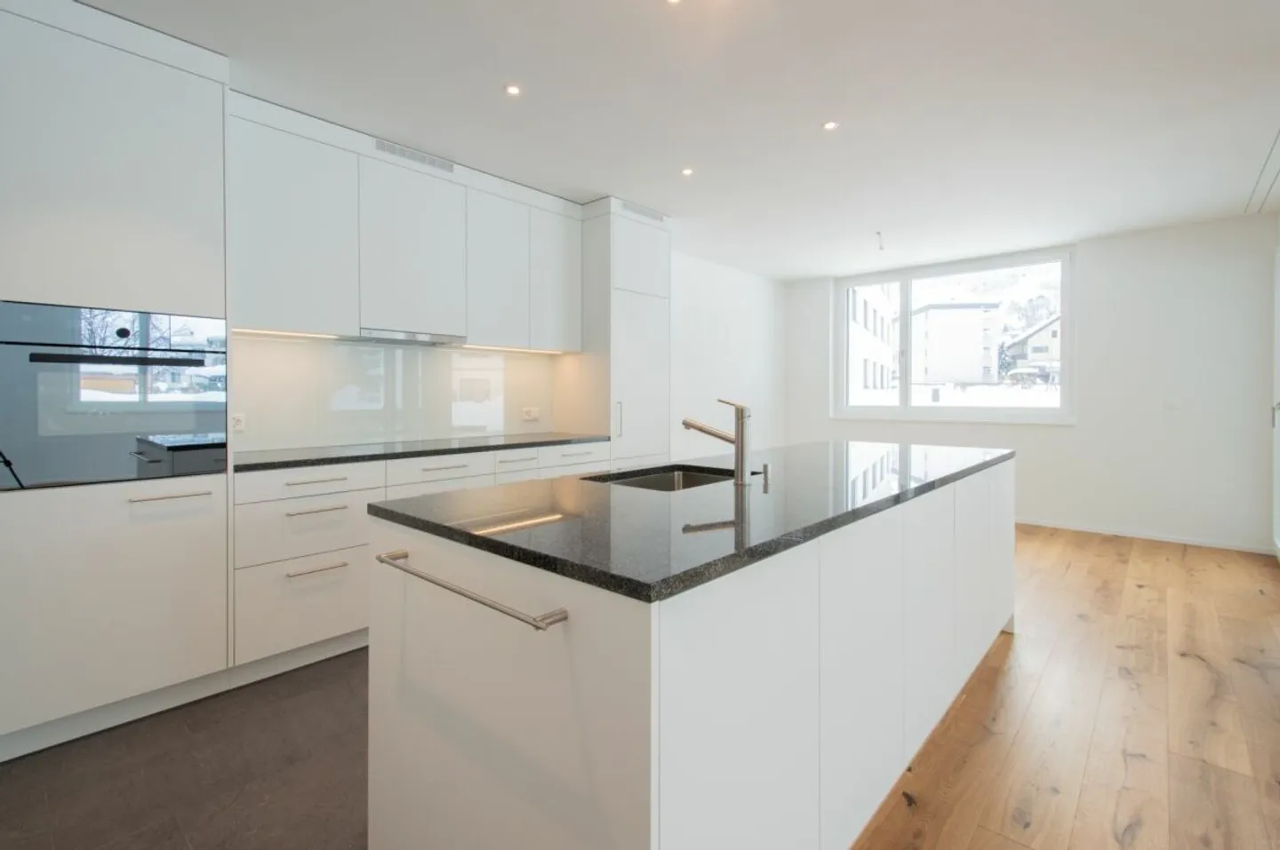 Appartamento con giardino in una posizione attraente a Mels - Foto 1 di 12