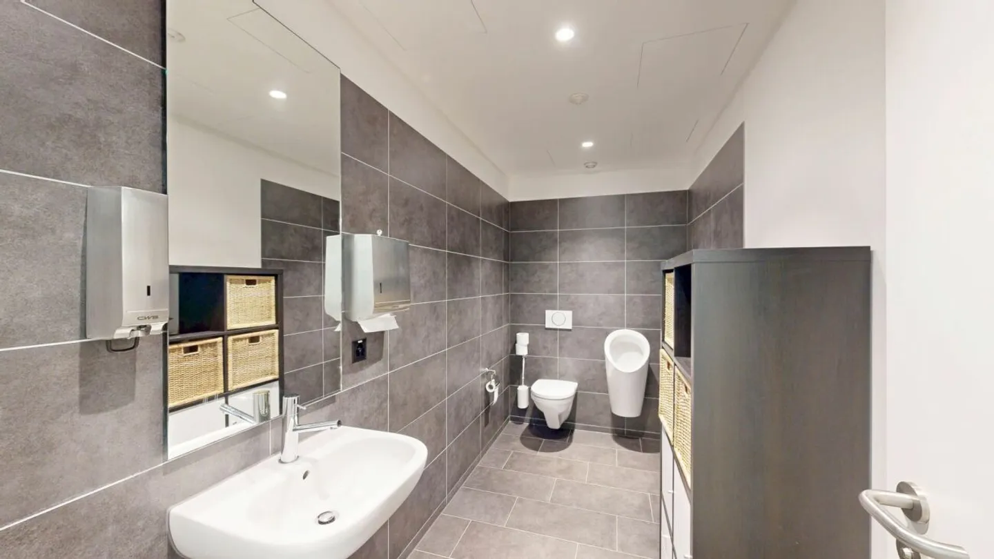 Moderne Bürofläche in Lyssach - Foto 11 von 13