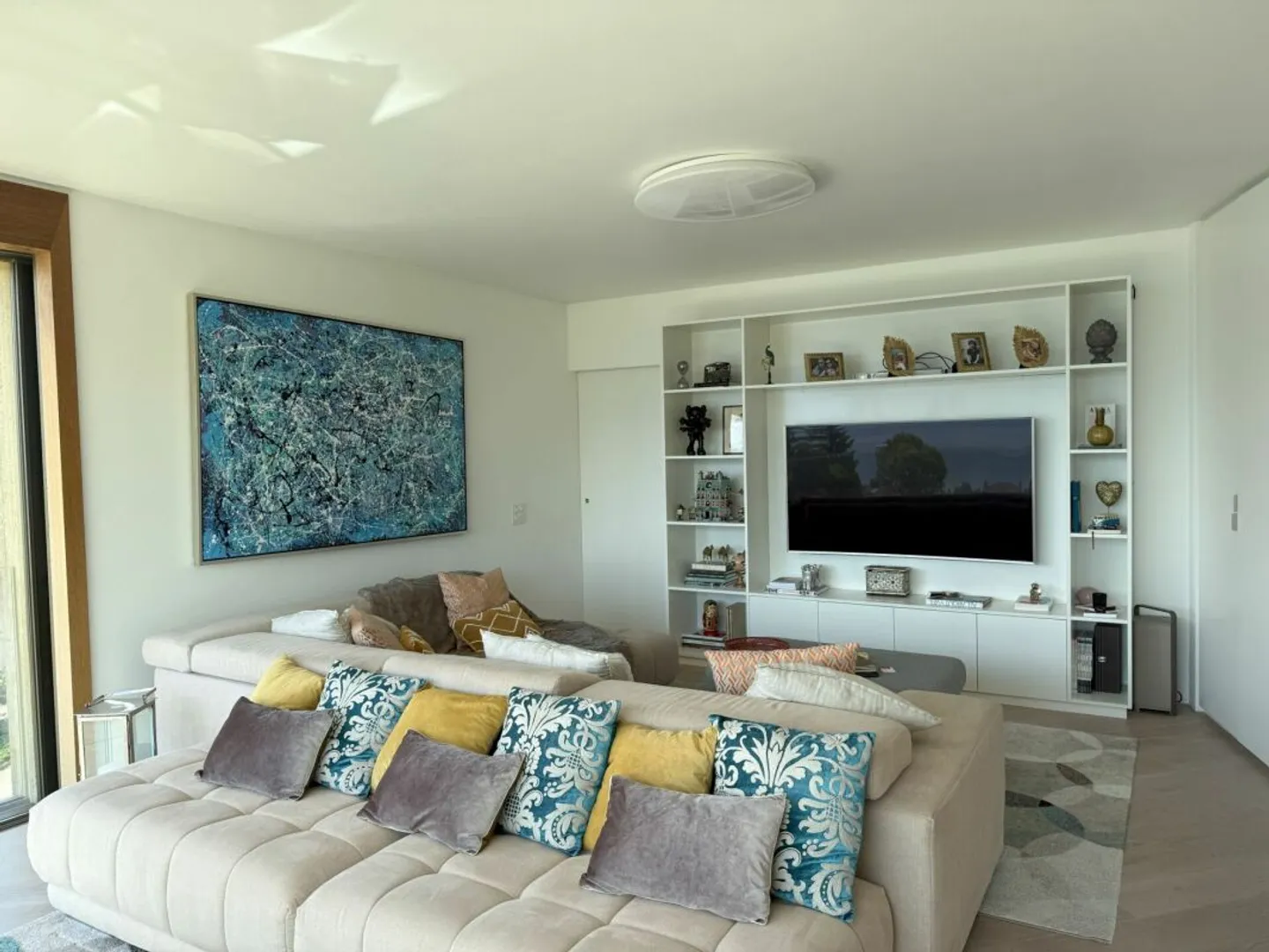 The own garden, the living space, the view of the lake and what you find in addition - Photo 4 of 13