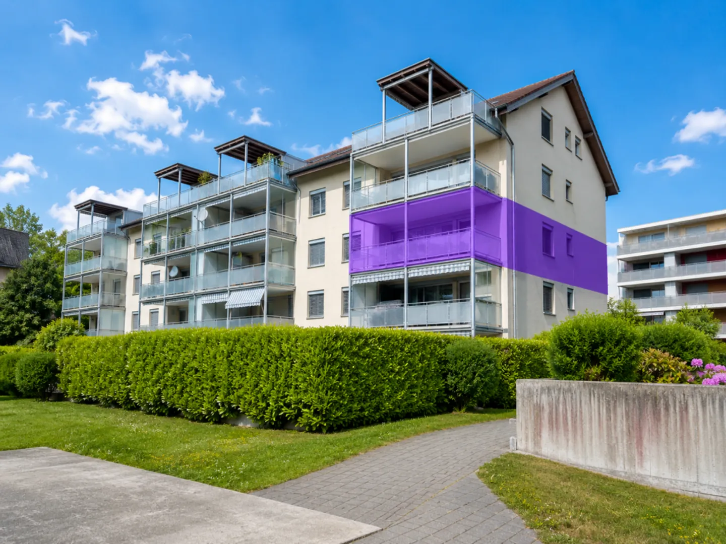 HELLE WOHLFÜHLOASE MIT SONNIGER TERRASSE! - Photo 1 sur 12