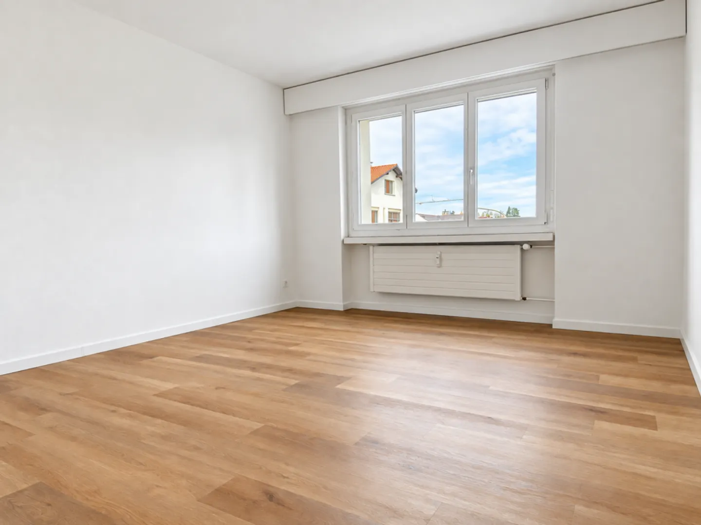 Geräumige und preiswerte 4.5 Zimmer-Wohnung - Photo 4 of 9