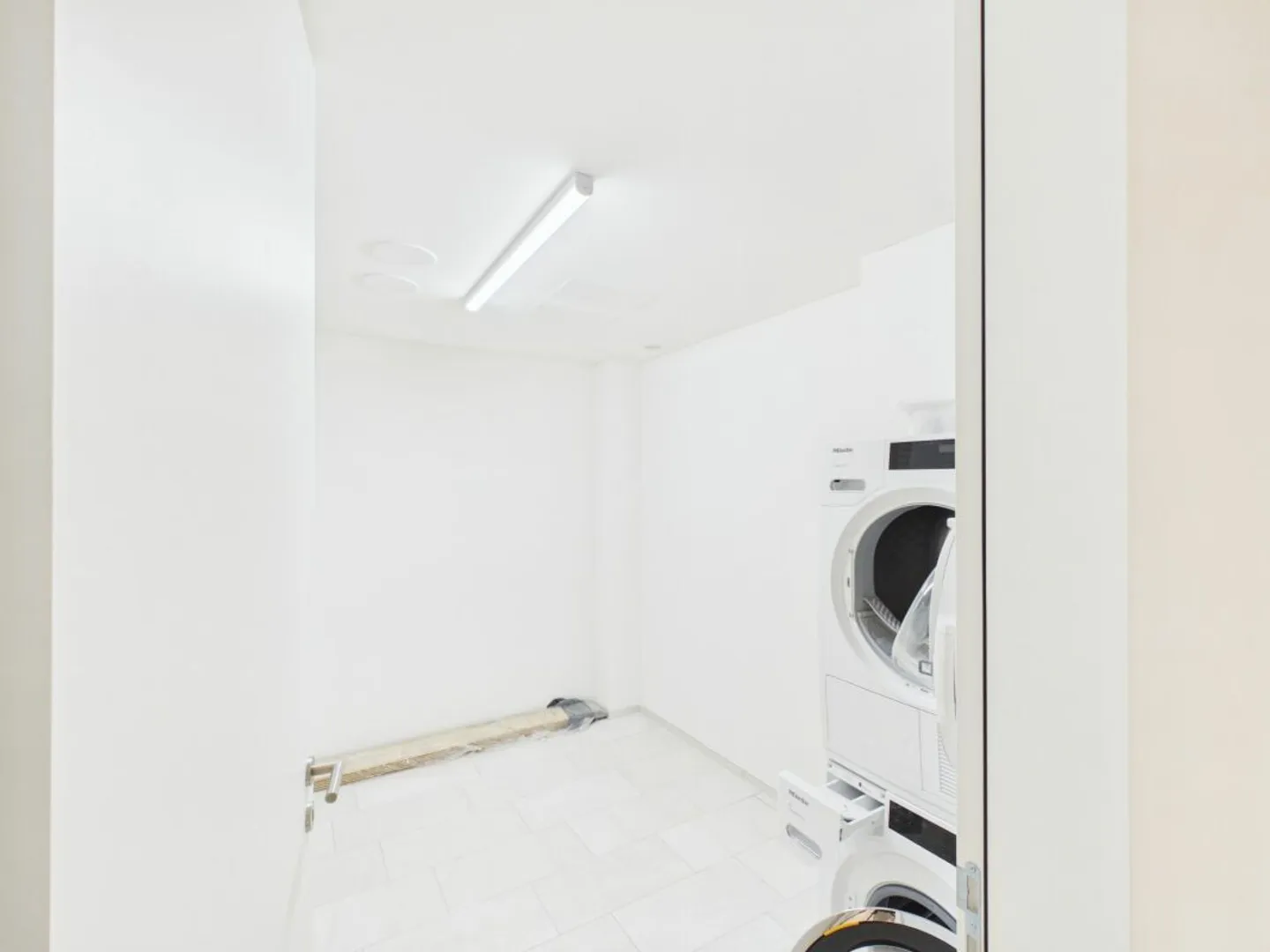 3.5-Room Garden Apartment in Horgen - Your Home Near Lake Zurich - Photo 9 of 13
