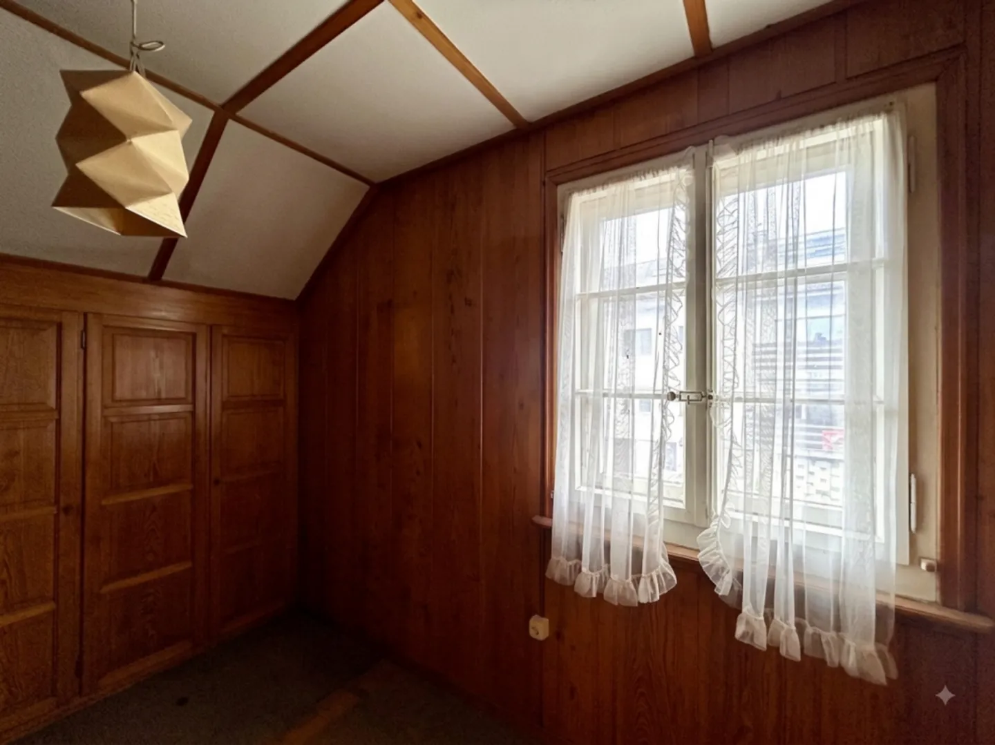 5.5-Room Single-Family House for Renovation and Design in Bettenhausen! - Photo 5 of 9