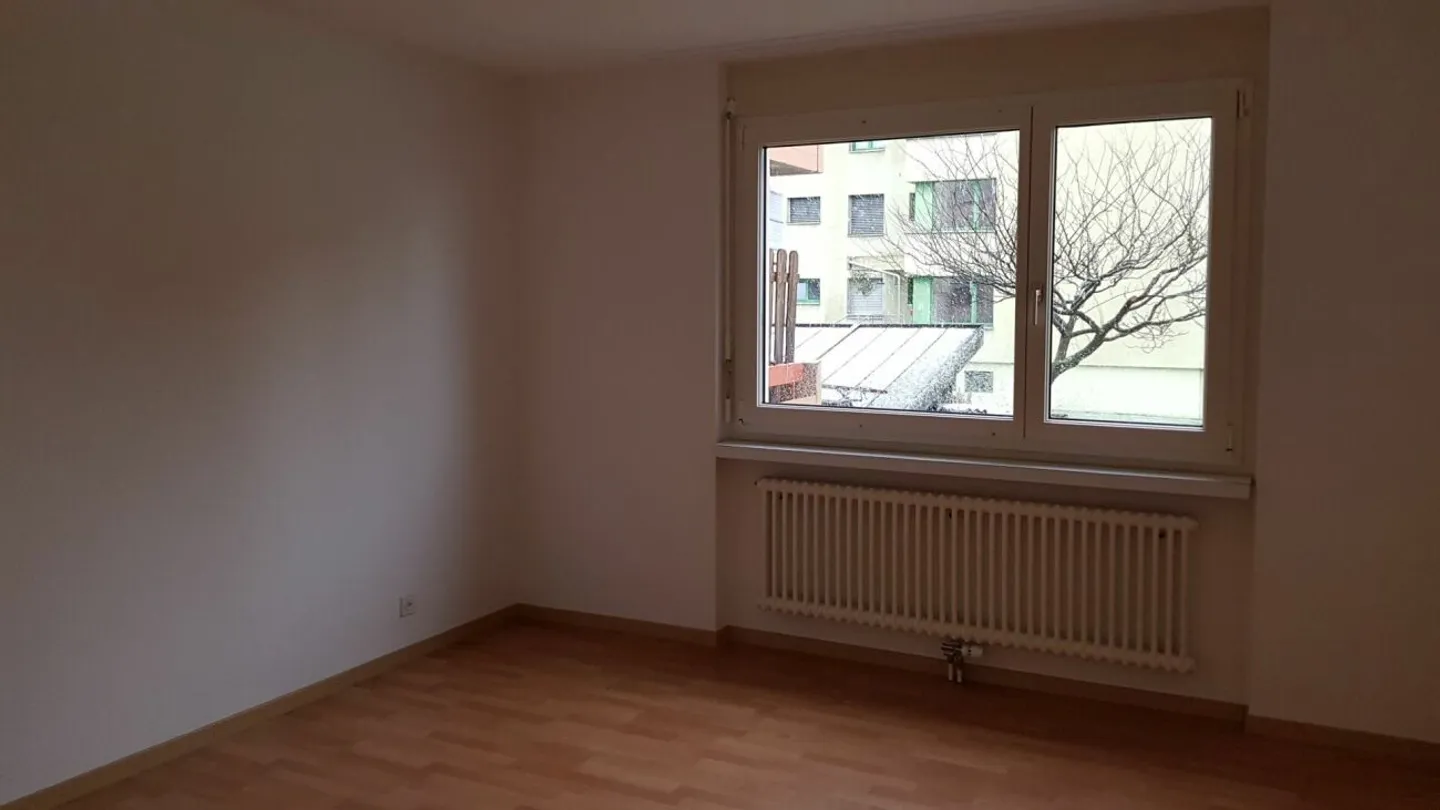 schöne 2.5 Zimmerwohnung am Dorfrand von Mels - Foto 3 von 6