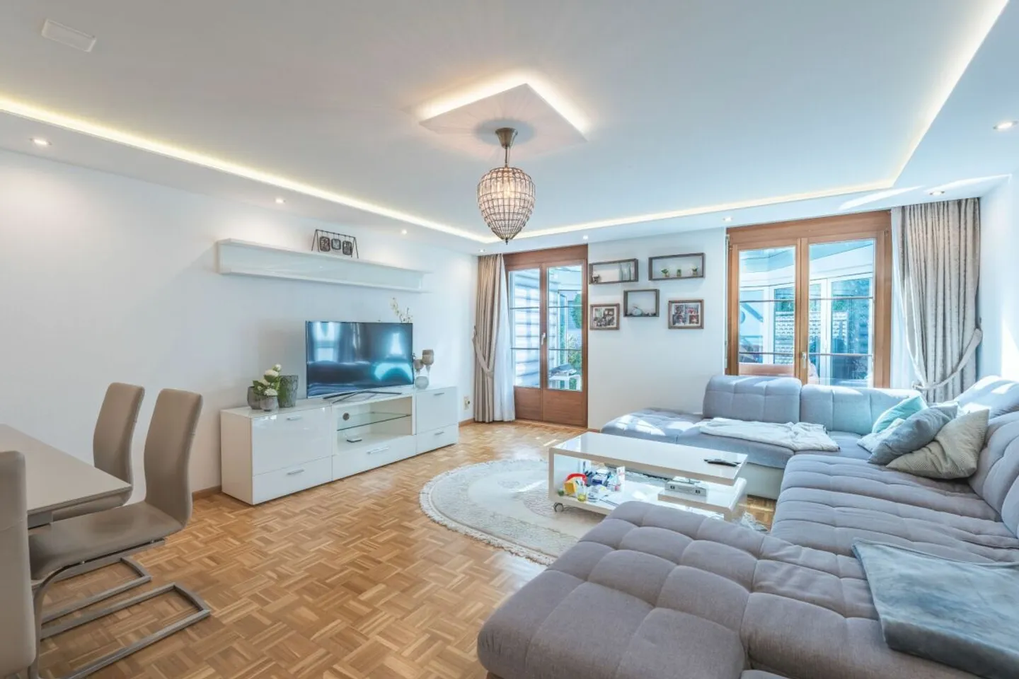 Appartamento Maisonette Elegante in Posizione Centrale - Foto 3 di 13