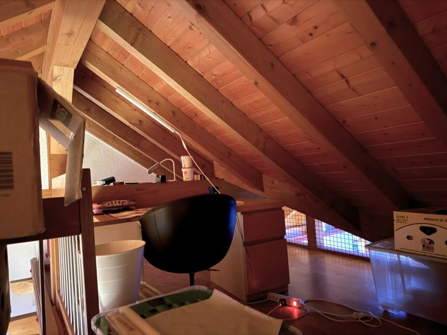 Attikawohnung mit grosszügigem und gemütlichem Innenausbau - Photo 9 of 13