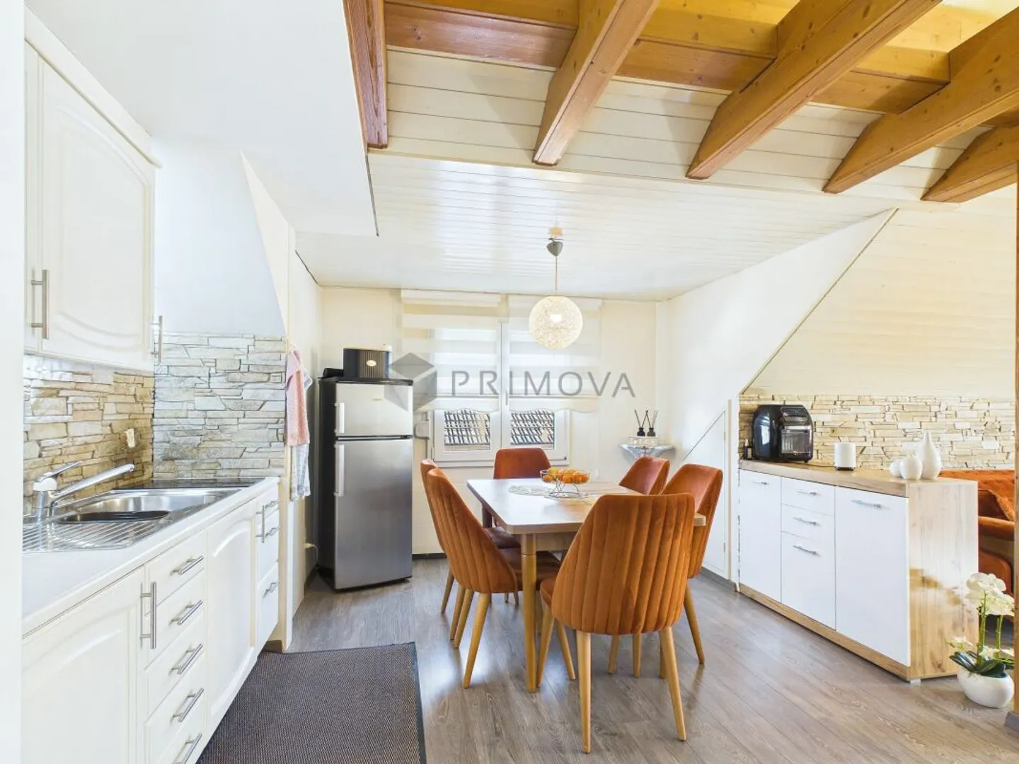 Vivre, Travailler & Investir. Merveille d'espace polyvalente au cœur de St. Margrethen - Photo 11 sur 13