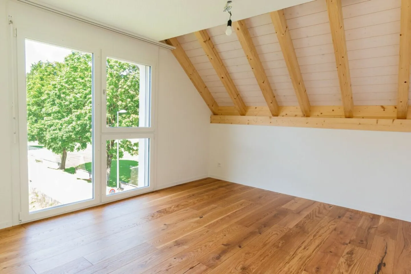 Shell construction viewing by individual appointment - Photo 4 of 7