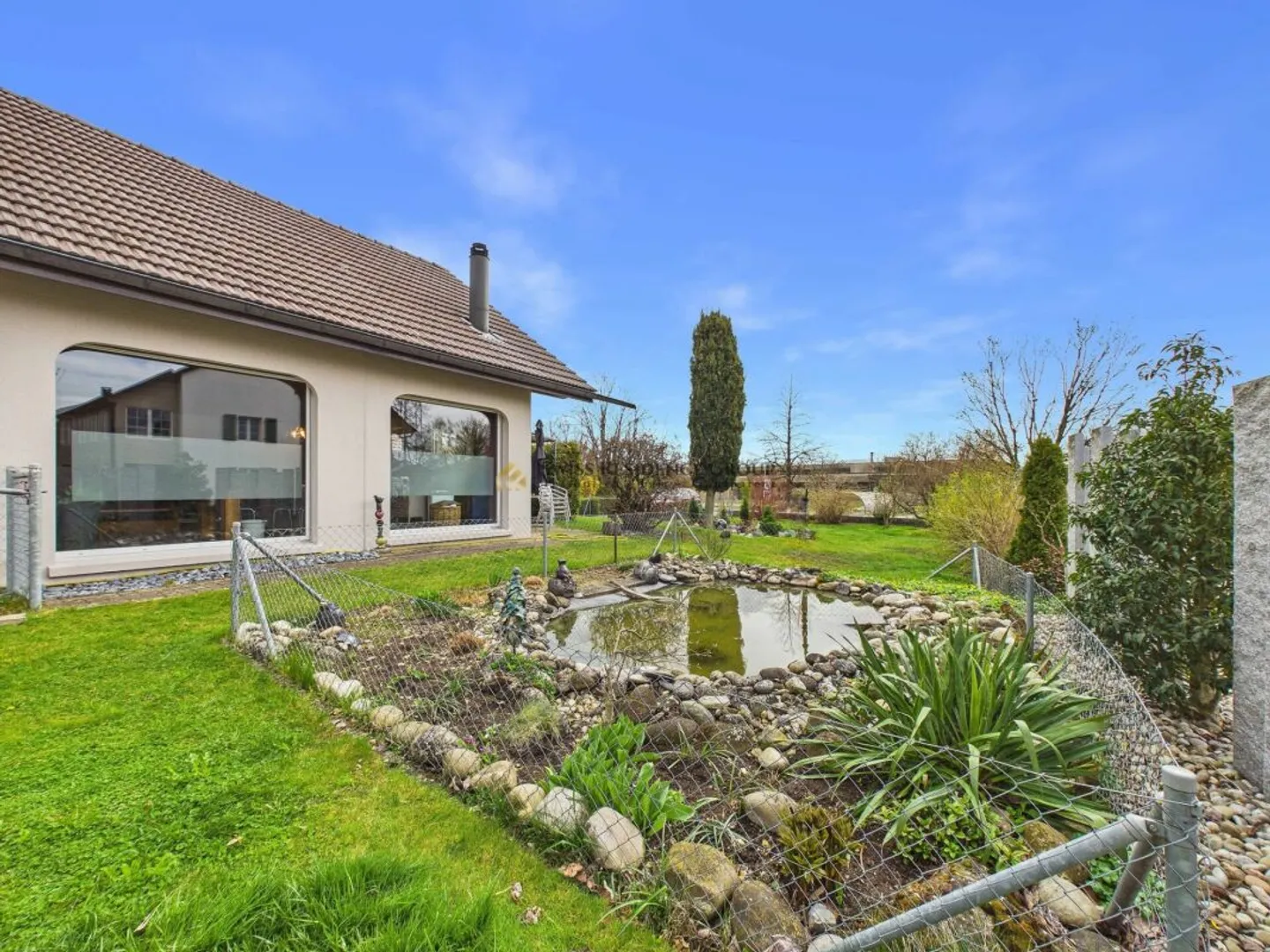 Charmantes Einfamilienhaus in Lostorf - Foto 3 von 13