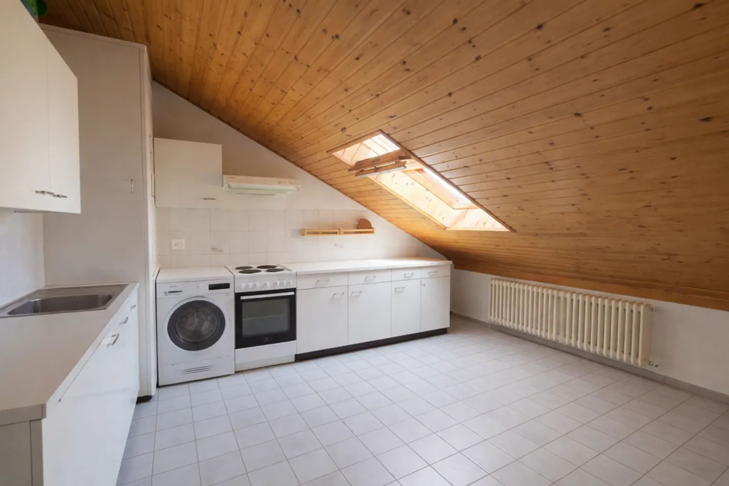 2.5 room attic apartment in Orbe - Photo 1 of 5