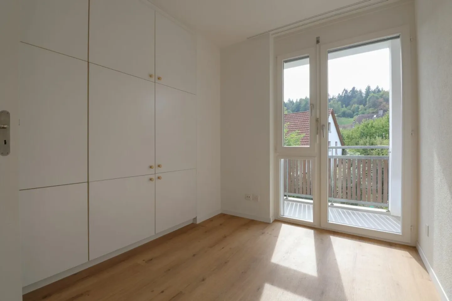 Grosszügige Parterre-Wohnung in Tägerig zu vermieten - Photo 10 of 11