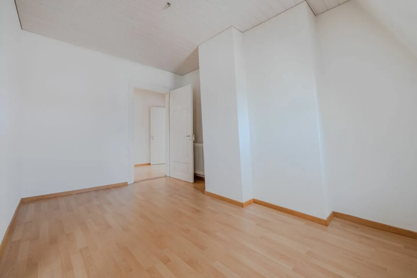 Einzigartige Dachwohnung in Seenähe - Photo 10 sur 13
